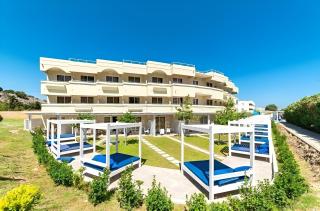 Delfinia Resort