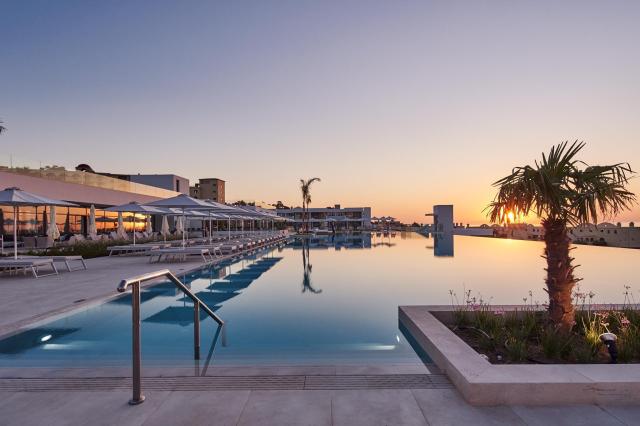 Lindos Grand Resort & Spa