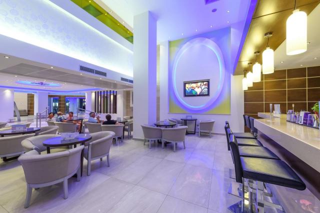 Tasia Maris Beach & Spa