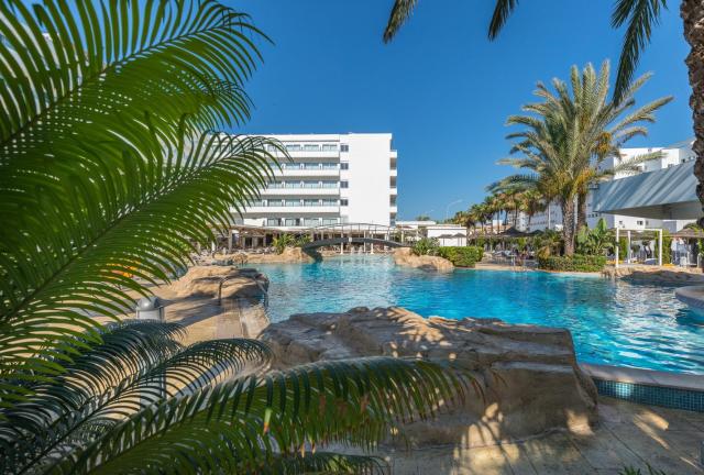 Tasia Maris Beach & Spa