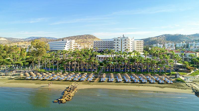 Grand Resort