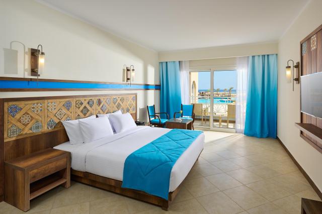 Lazuli and Resort