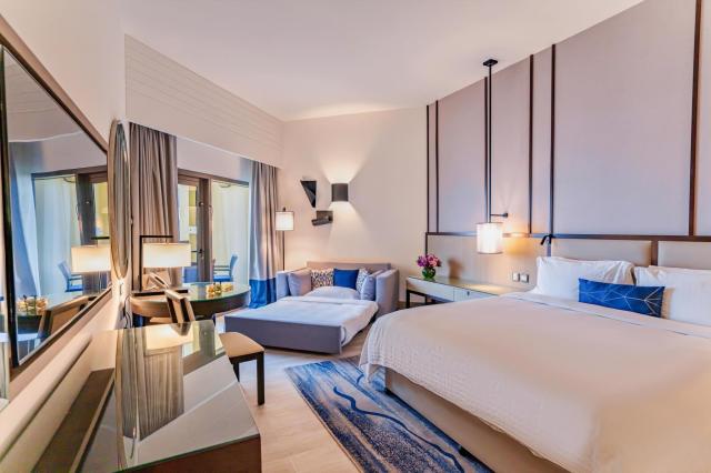 Amwaj Rotana Jumeirah Beach