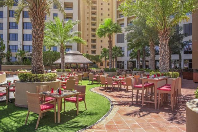 Amwaj Rotana Jumeirah Beach