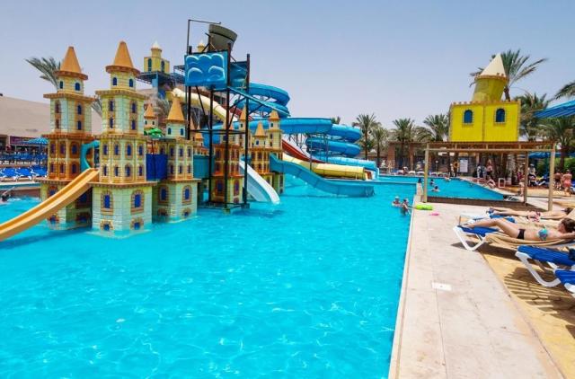 Blue Lake Resort & Aquapark