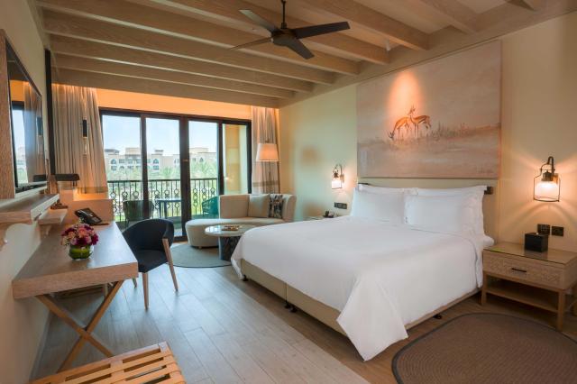 Saadiyat Rotana Resort & Villas