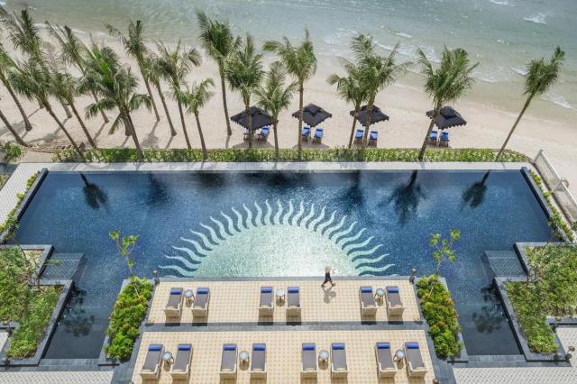 JW Marriot Phu Quoc Emerald Bay Resort & Spa