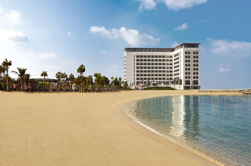 Rove La Mer Beach