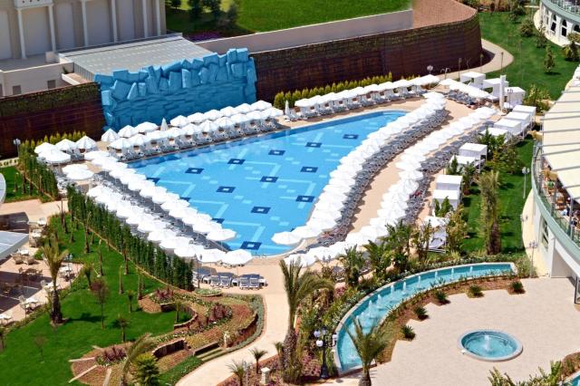 Delphin Imperial 