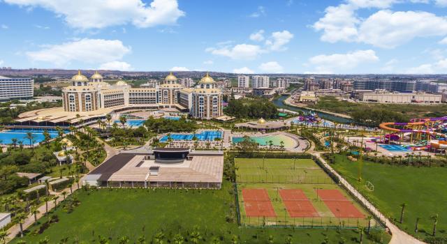 Delphin Be Grand Resort