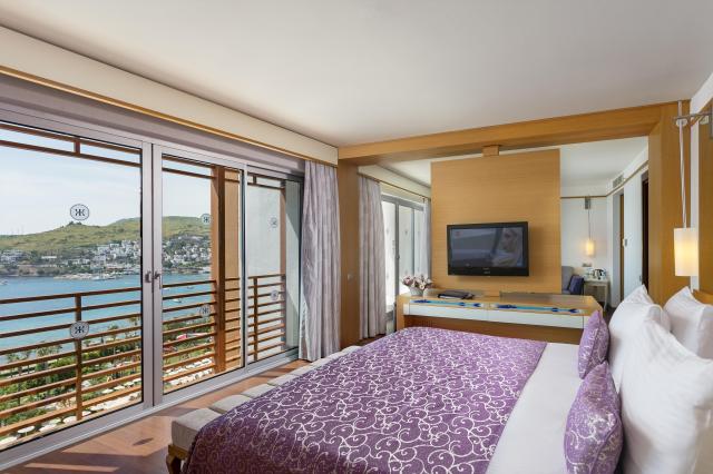 Kefaluka Resort