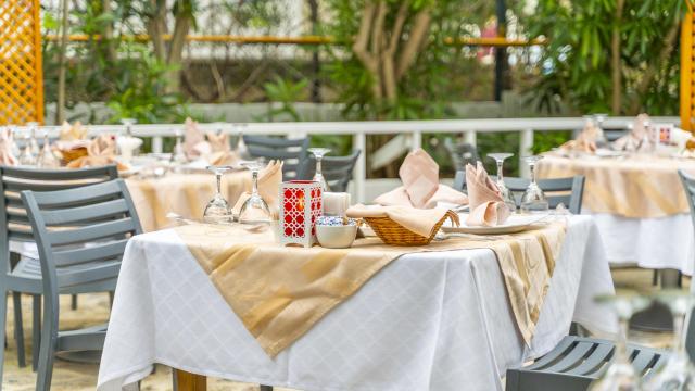 Queens Park Le Jardin