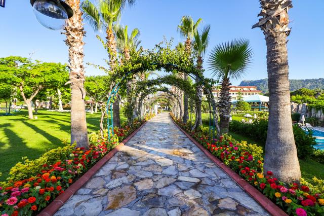 Queens Park Le Jardin