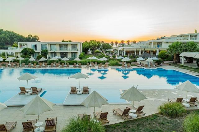 Karya Family Resort