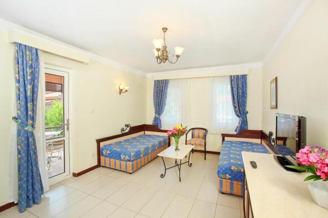 Club Yali Hotel & Resort