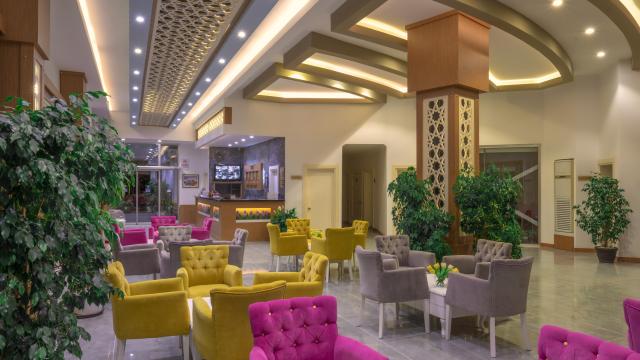 Sun Club Side
