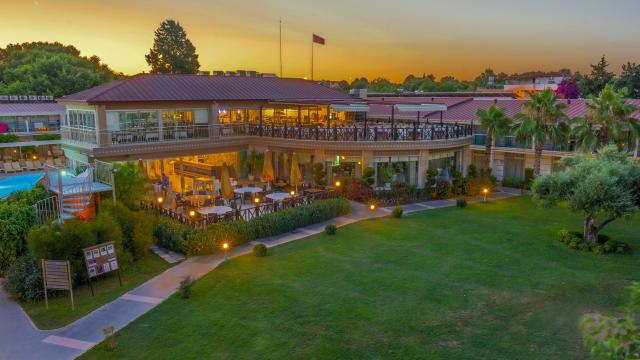 Sun Club Side