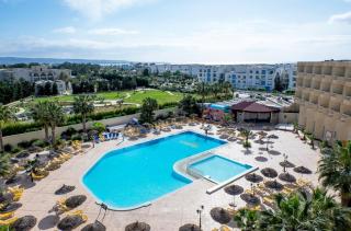 Houda Yasmine Hammamet