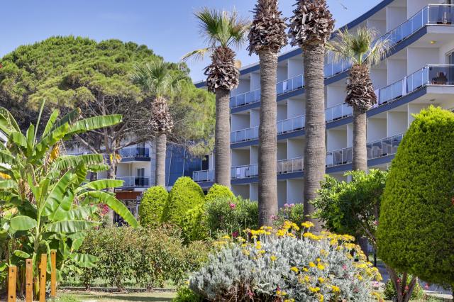 Royal Beach Club