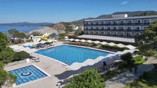 Royal Beach Club