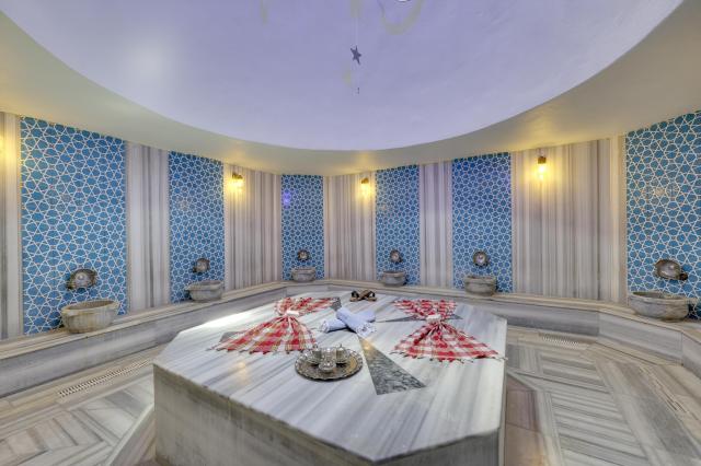 Royal Beach Club