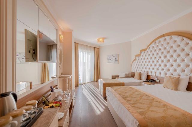 Oz Hotels Side Premium