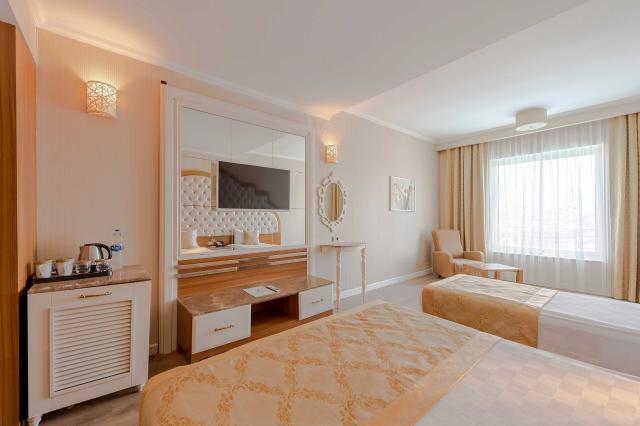 Oz Hotels Side Premium