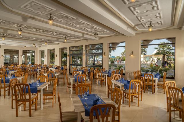 Vincci Helya Beach