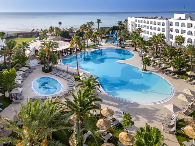 Nozha Beach & Spa