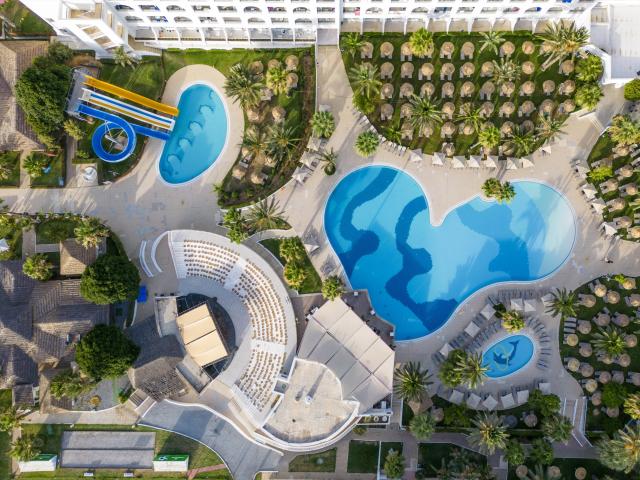 Nozha Beach & Spa