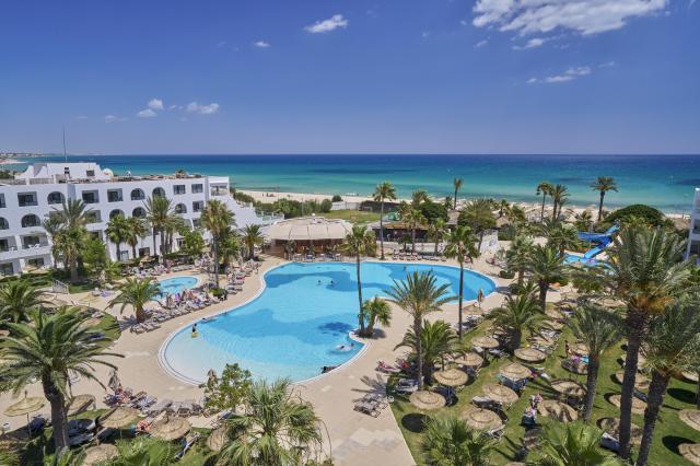 Nozha Beach & Spa
