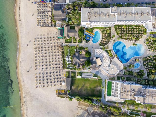 Nozha Beach & Spa