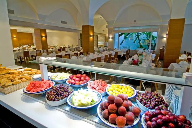 Les Oranges Beach resort