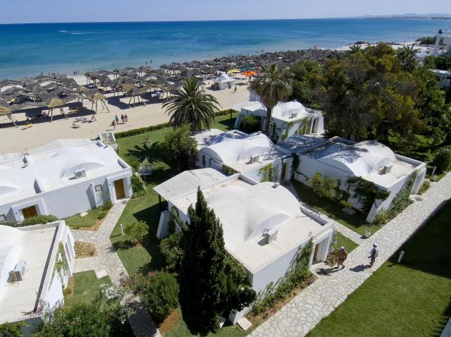 Les Oranges Beach resort