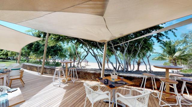Radisson Blu Azuri Resort