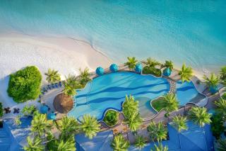 Royal Island Resort