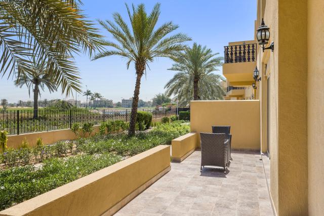 Al Hamra Village Golf