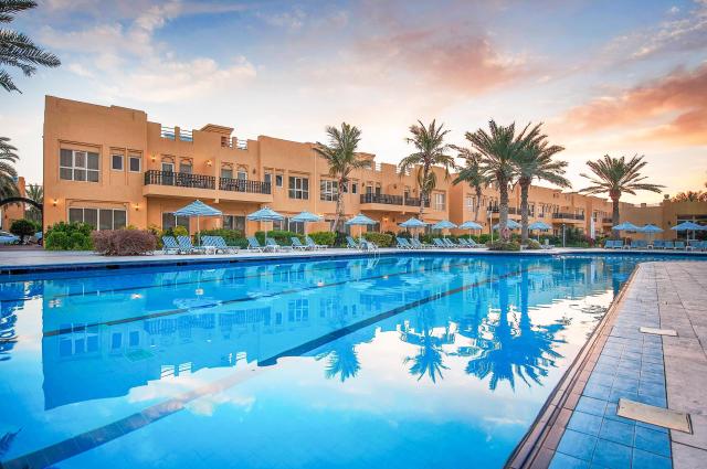 Al Hamra Village Golf