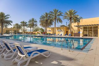 Al Hamra Village Golf