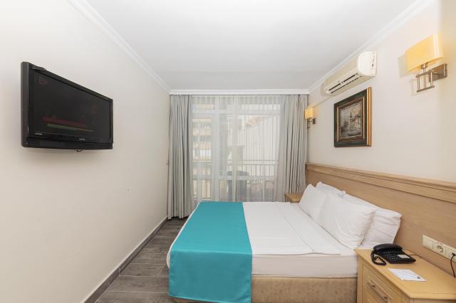 Kayamaris Hotel & Spa