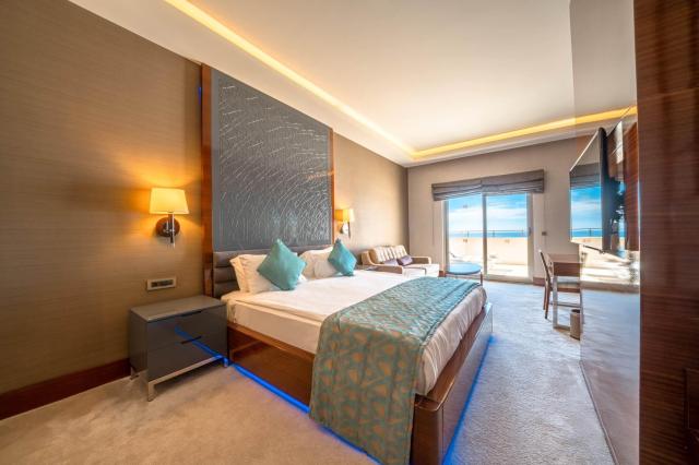 Ramada Resort By Wyndham Kusadasi 