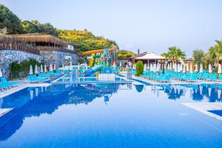 Ramada Resort By Wyndham Kusadasi