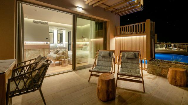 Senseana Sea Side Resort & Spa