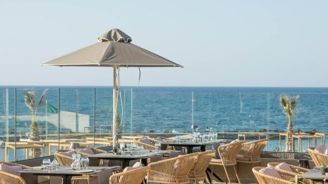 Senseana Sea Side Resort & Spa