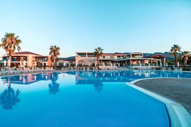 Almyros Beach Resort & Spa