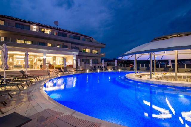 The Dome Luxury