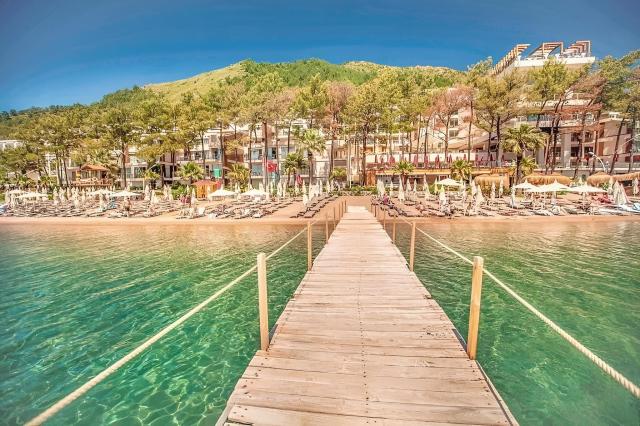 Orka Lotus Beach