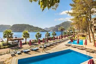 Orka Lotus Beach