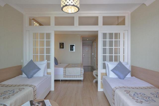 Quattro Beach Resort & Spa 