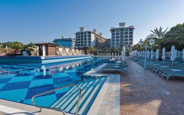 Quattro Beach Resort & Spa 